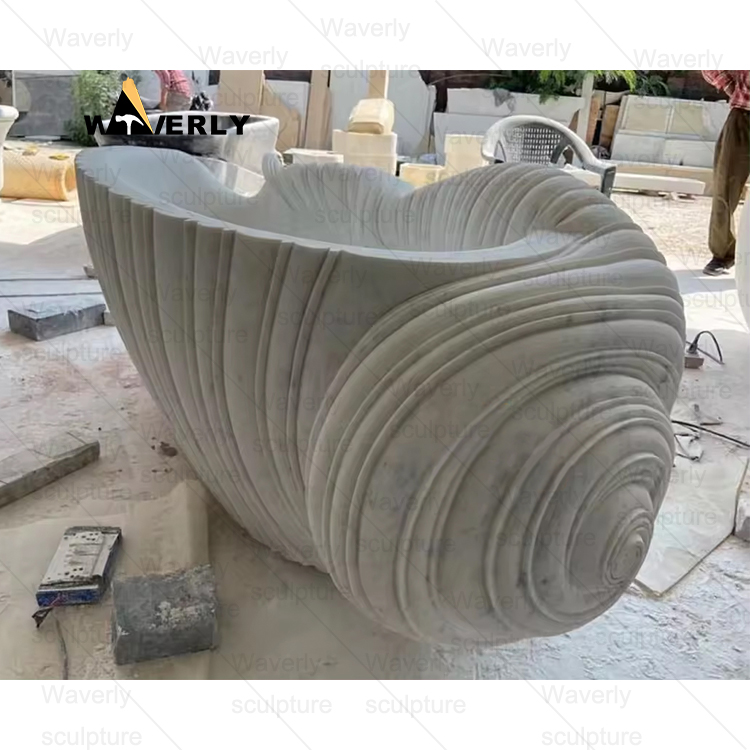 Shell shape marble bathtub