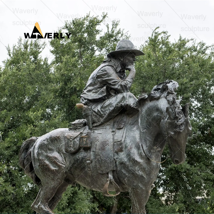 Stare Blankly Old Cowboy Figure Bronze Statue-MKL37002