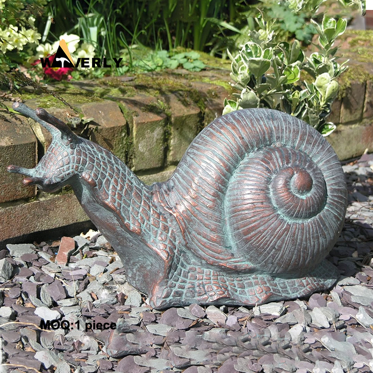 Art Lifelike Bronze Snails Statue  BRZ-32108